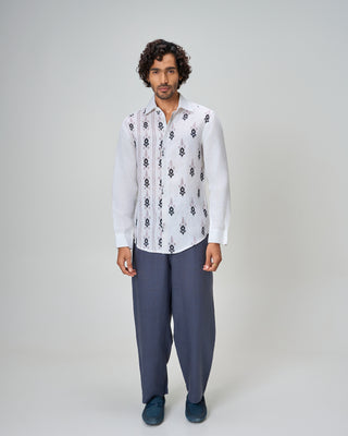 Ikat Dagger Linen Button-Down